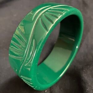 Vintage Green Bangle Bracelet